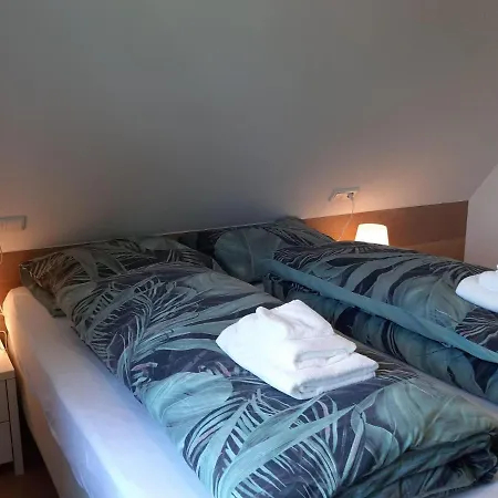 Stylish By The Sea *