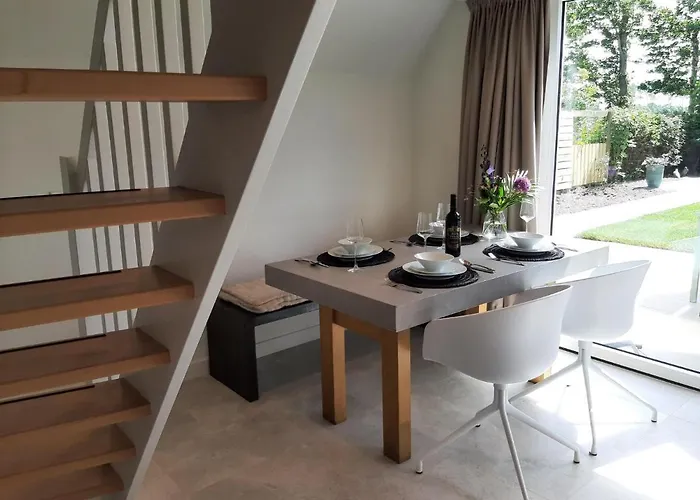 Vakantiehuis Stylish By The Sea