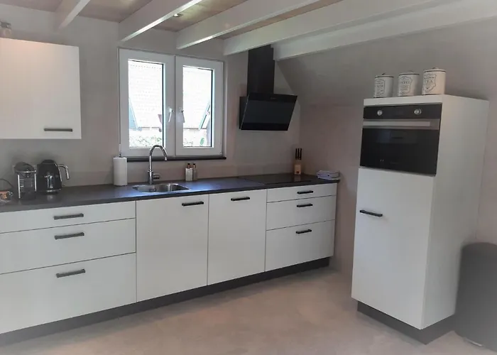 Stylish By The Sea Tuitjenhorn