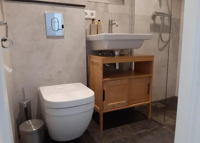 Stylish By The Sea *