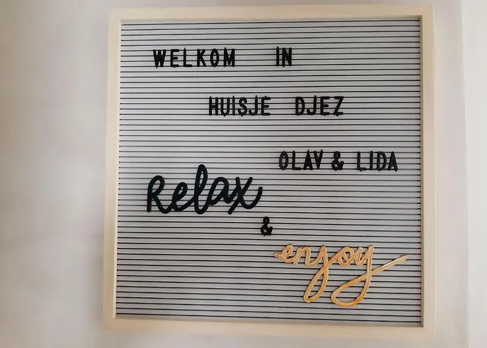 Stylish By The Sea *