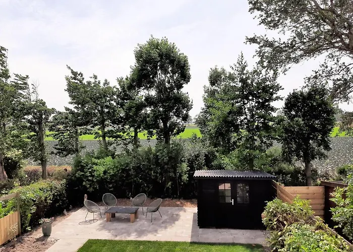 Vakantiehuis Stylish By The Sea