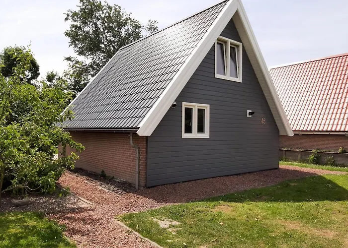 Stylish By The Sea *