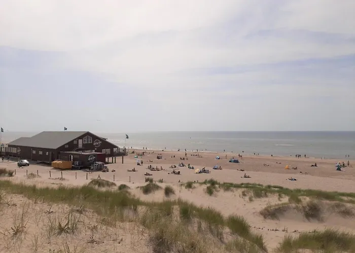 Vakantiehuis Stylish By The Sea